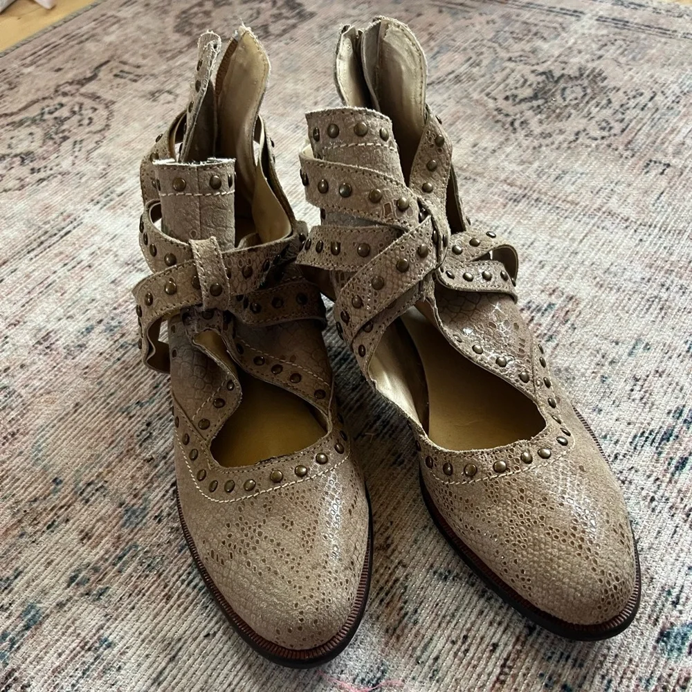 Joyfolie Taupe Studded Kids Dress Shoes - Picture 2 of 6